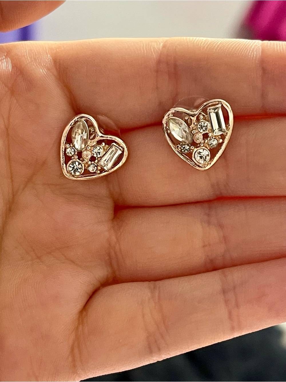 NWOT Betsey Johnson Heart Earrings